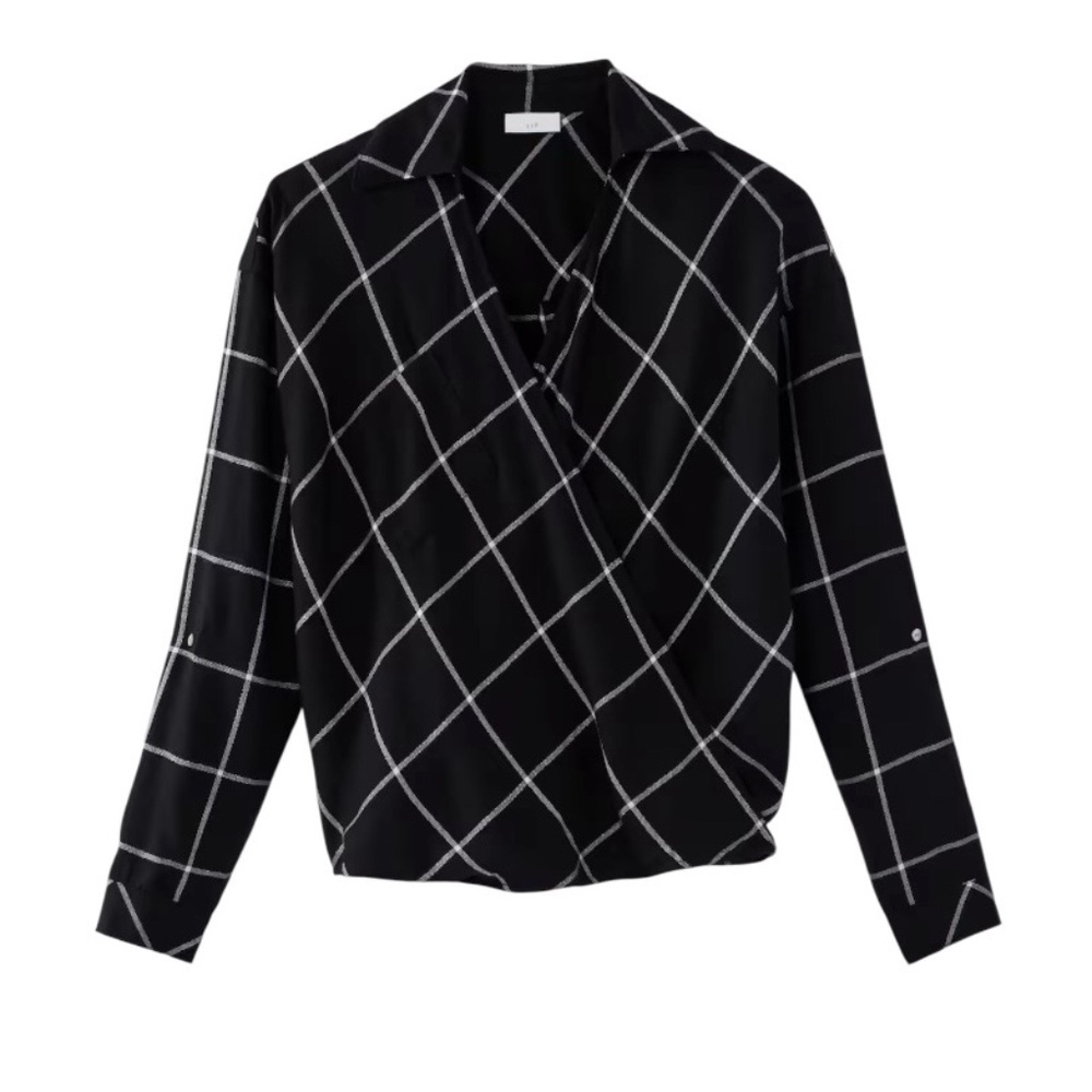 J. JILL BLOUSE SOFT-BRUSHED PLAID TWIST-FRONT LONG SLEEVES MEDIUM